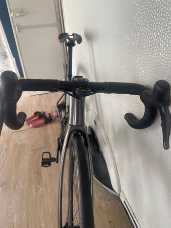 Used Orbea ORCA M20iLTD 2022 2022 Road & Gravel, Light Gray — image 8 of 17