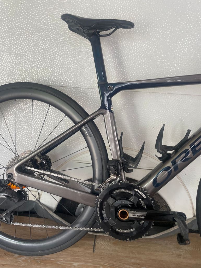 Used Orbea ORCA M20iLTD 2022 2022 Road & Gravel, Light Gray — image 3 of 17