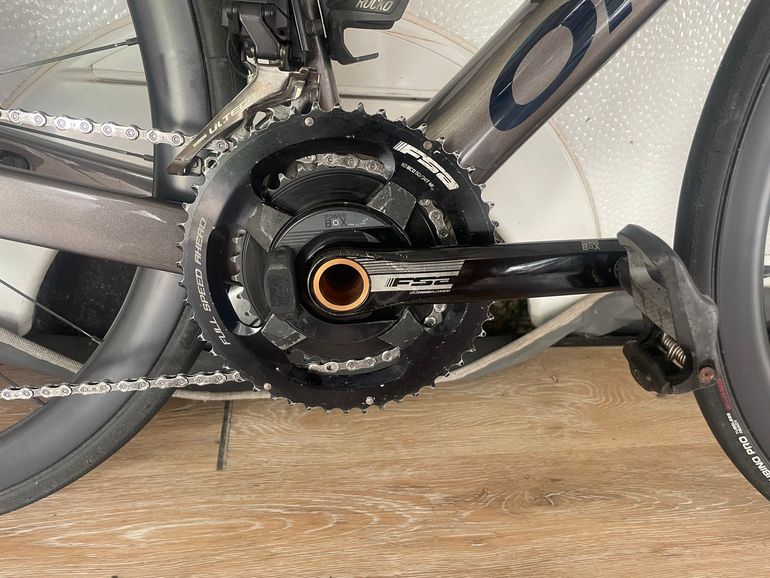 Used Orbea ORCA M20iLTD 2022 2022 Road & Gravel, Light Gray — image 14 of 17