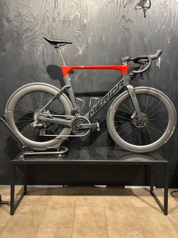 Used Merida Reacto Custom Sram Red AXS 2024 Road & Gravel, Black — image 1 of 12