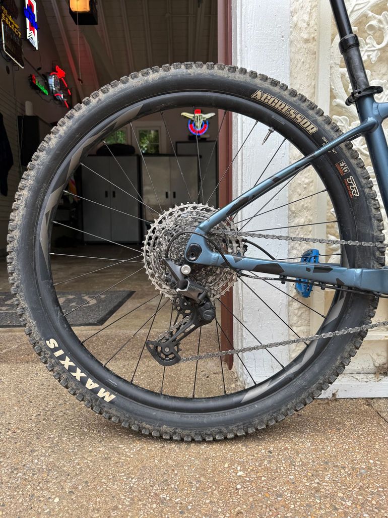 Used Giant Fathom 29 2 2021 2021 Mountainbike, Blue, 29 — image 3 of 10
