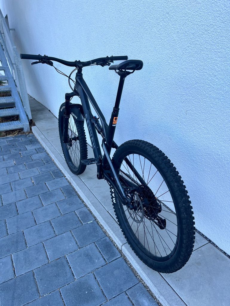 Used Canyon Spectral 5 2021 2021 Mountainbike, Light Gray, 27.5 — image 3 of 5