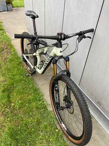 Used Canyon CF9 SL 2022 Mountainbike — image 2 of 6