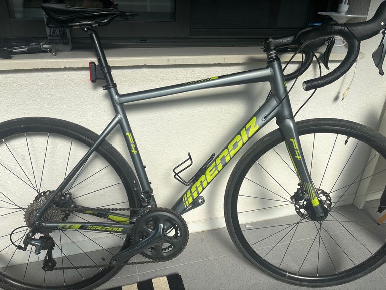Used Mendiz F4 2024 Road & Gravel, Light Gray — image 4 of 4