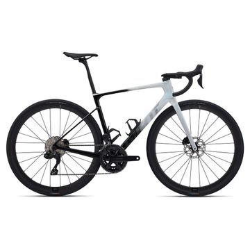 Giant Defy Advanced Pro 1 2024 Road & Gravel usato