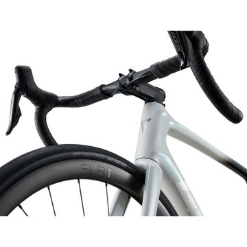 Brugt Giant Defy Advanced Pro 1 2024 Road & Gravel — billede 5 af 6
