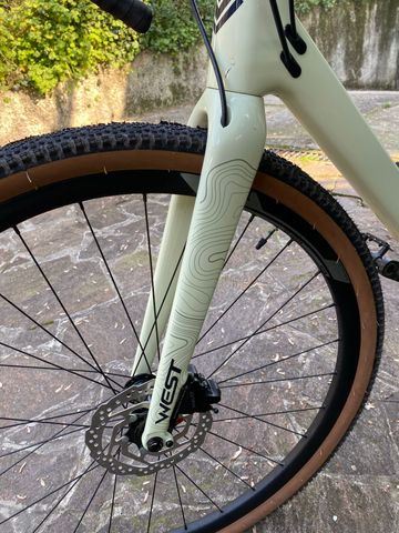 Megamo WEST 15 2024 2024 Road & Gravel de segunda mano, Verde — imagen 15 de 44