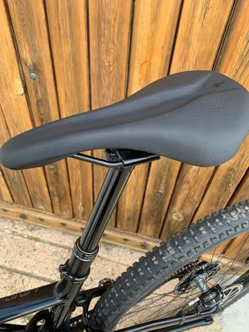 Used Specialized Carbon Comp 2020 2020 Mountainbike, Black — image 10 of 12
