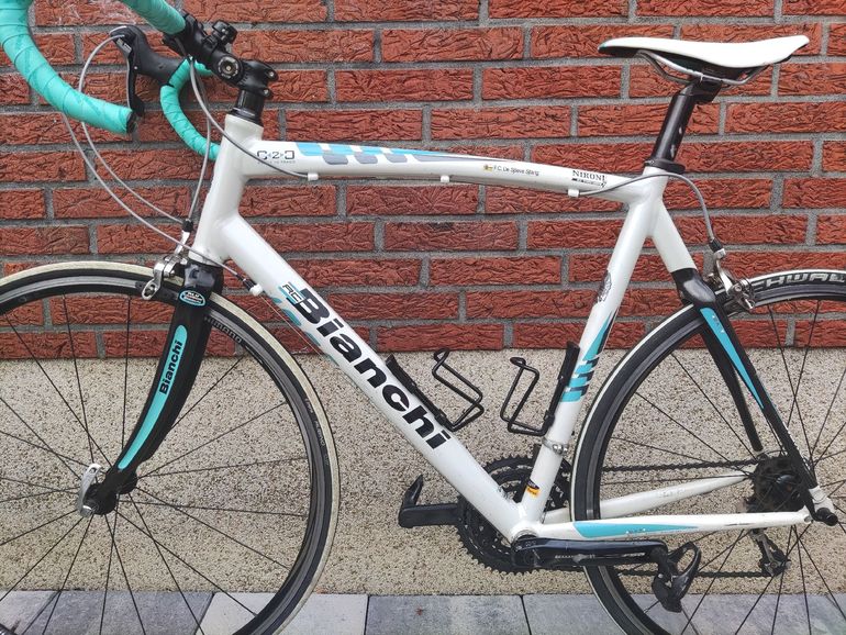 Bianchi Nirone7 C2C ※神奈川県内での手渡しのみ Bianchi Via Nirone 7 C2c 2010