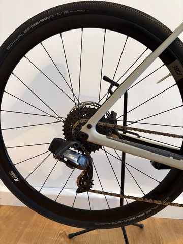 Gebrauchtes Rose BACKROAD Force eTap AXS 1X12 2022 2022 Road & Gravel, Hellgrau — Bild 2 von 5