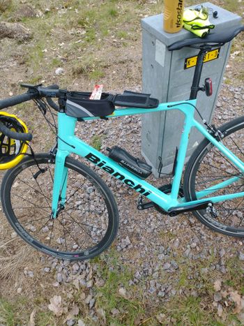 Used Bianchi Sprint - 105 2022 2022 Road & Gravel, Green — image 3 of 3
