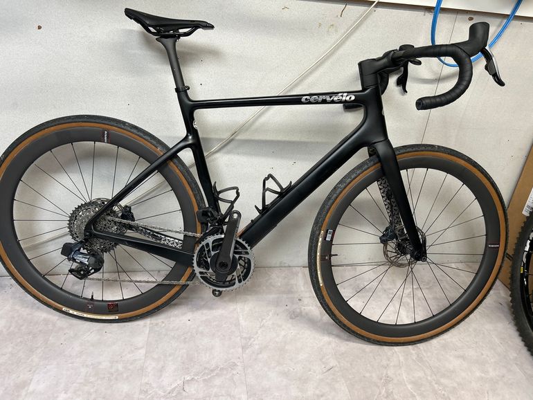 Used Cervélo Áspero-5 SRAM Force 2024 Road & Gravel, Black — image 1 of 5