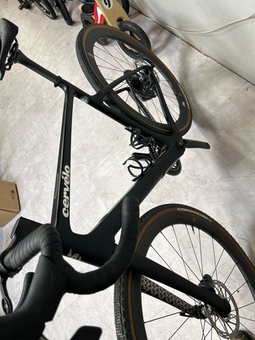 Used Cervélo Áspero-5 SRAM Force 2024 Road & Gravel, Black — image 2 of 5