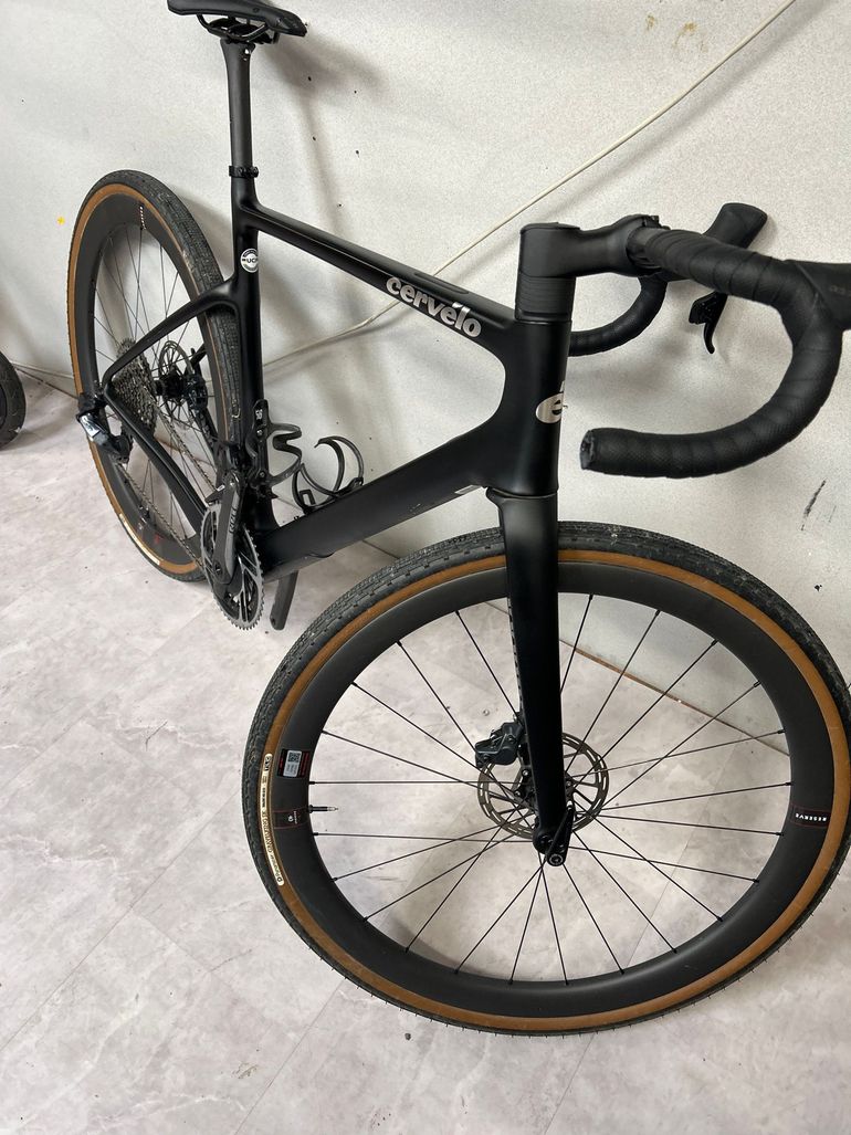Used Cervélo Áspero-5 SRAM Force 2024 Road & Gravel, Black — image 4 of 5
