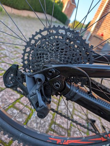 Used Lapierre Zesty SRAM GX 2022 Mountainbike, Black, 29 — image 3 of 20