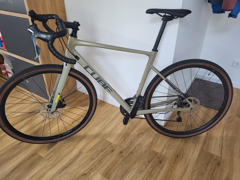 Gebrauchtes CUBE Nuroad Shimano Tiagra 2022 Road & Gravel, Hellgrau — Bild 2 von 4