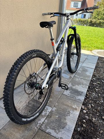 Used Canyon Torque Mullet AL 7 2023 2023 Mountainbike, Light Gray, 29, 27.5 — image 4 of 5