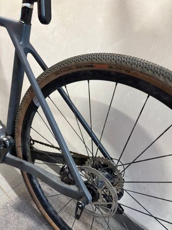 Used Canyon Grail 2024 Road & Gravel, Light Gray — image 9 of 17