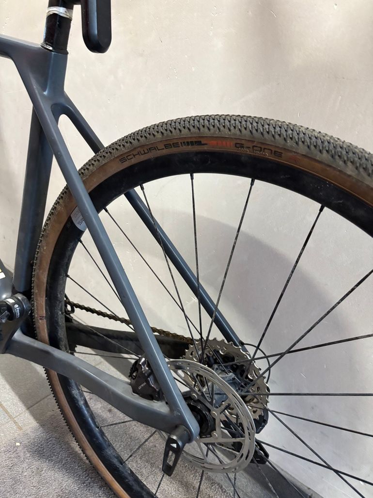 Used Canyon Grail 2024 Road & Gravel, Light Gray — image 9 of 17