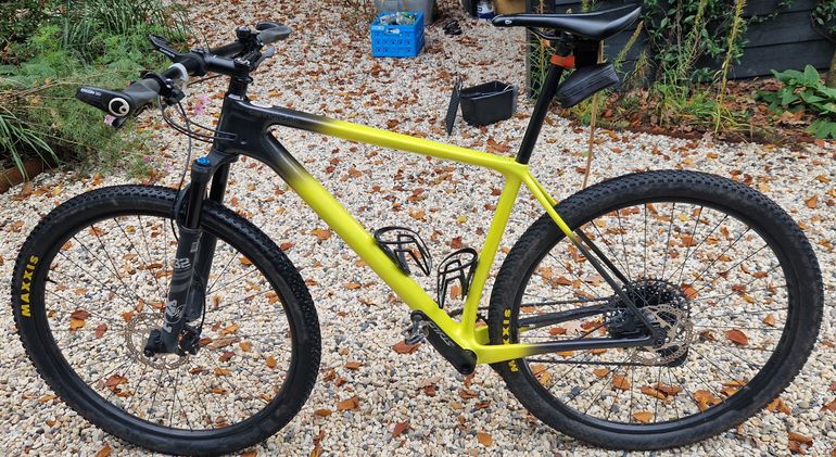 Used Cannondale F-Si Carbon 5 2021 2021 Mountainbike, Black, 29 — image 2 of 3