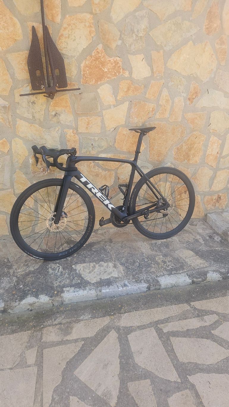 Used Trek Emonda 2024 Road & Gravel, Black — image 2 of 5