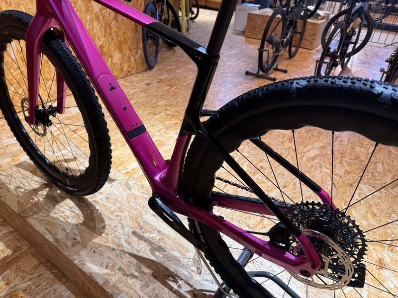 Mondraker ARID CARBON 2026 Road & Gravel d'occasion — image 6 sur 7