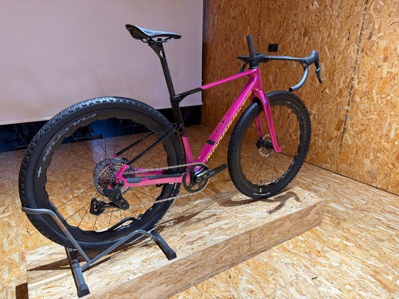 Mondraker ARID CARBON 2026 Road & Gravel d'occasion — image 3 sur 7