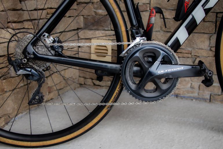 Used Trek SL6 Disque 2021 Road & Gravel, Red — image 3 of 9