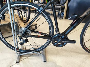 Used Trek Domane SL 6 2018 2018 Road & Gravel, Black — image 3 of 5