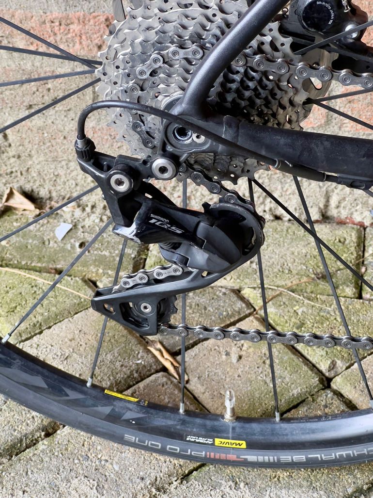 Used Canyon Endurace AL Disc 7.0 2019 2019 Road & Gravel, Black — image 5 of 9