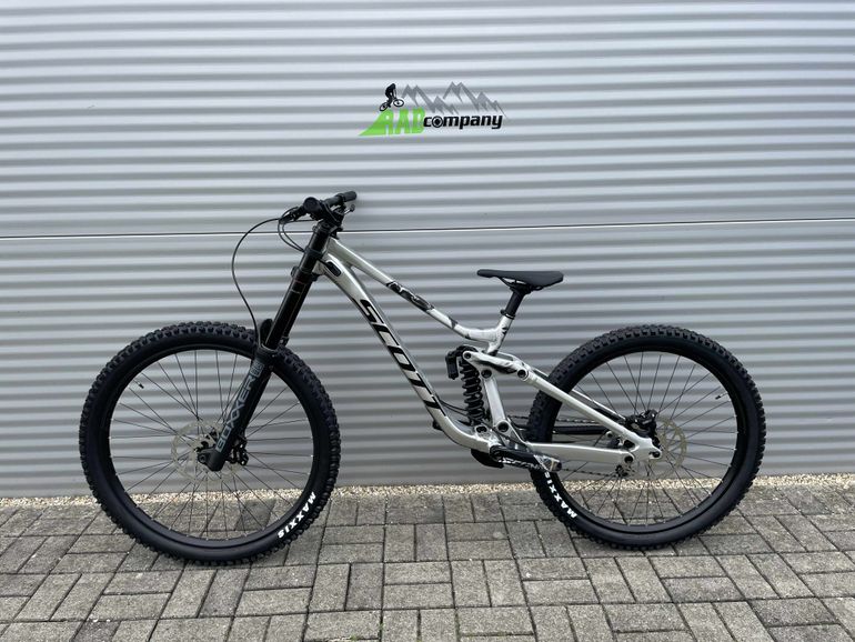 Scott Gambler SRAM GX DH 2026 Mountainbike d'occasion — image 3 sur 15