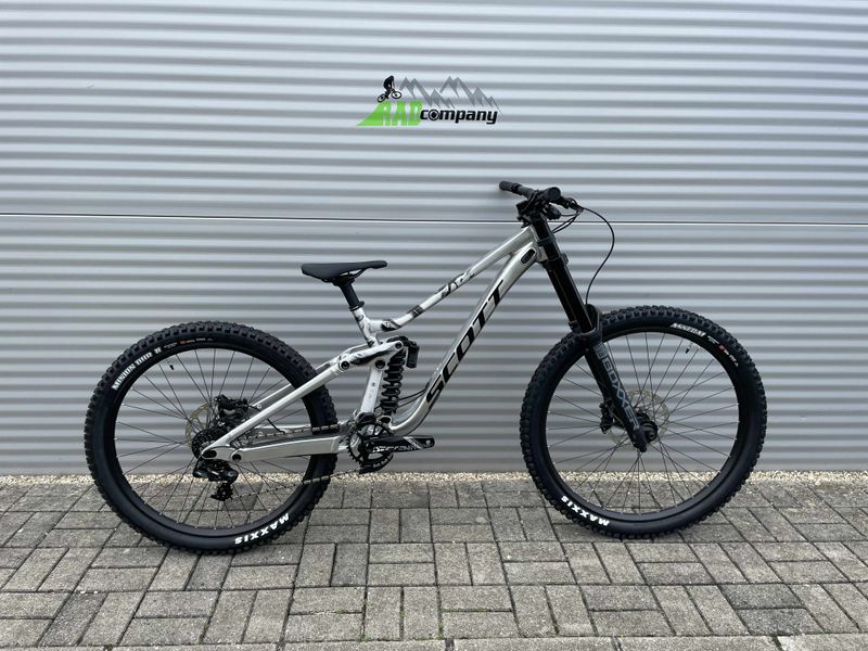 Used Scott Gambler SRAM GX DH 2026 MTB
