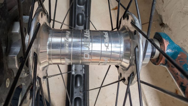 Käytetty Jones Diamond 2014 Mountainbike — kuva 23 / 25