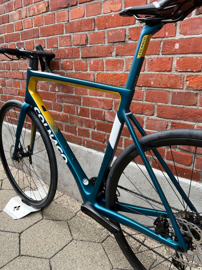 Used Colnago NEW! Colnago V3 Carbon / Shimano 105 Di2 12x2/Size 54s/Fulcrum Racing 600 2024 Road & Gravel — image 15 of 17
