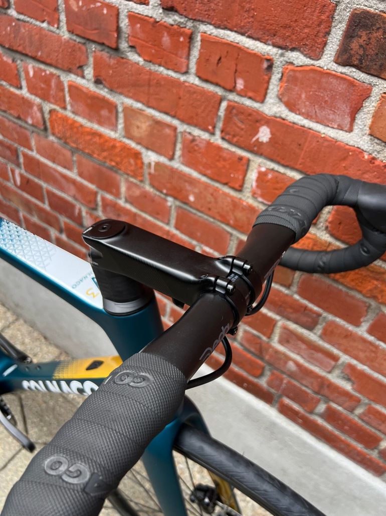 Used Colnago NEW! Colnago V3 Carbon / Shimano 105 Di2 12x2/Size 54s/Fulcrum Racing 600 2024 Road & Gravel — image 7 of 17