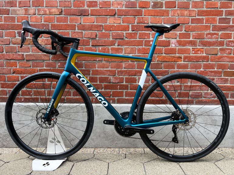 Used Colnago NEW! Colnago V3 Carbon / Shimano 105 Di2 12x2/Size 54s/Fulcrum Racing 600 2024 Road & Gravel — image 13 of 17
