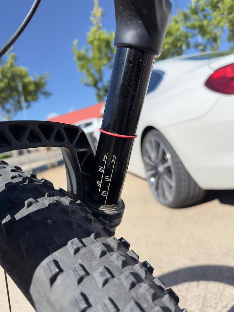 Used Specialized Turbo Levo FSR Comp 6Fattie 2017 2017 Mountainbike, Negro — image 5 of 15