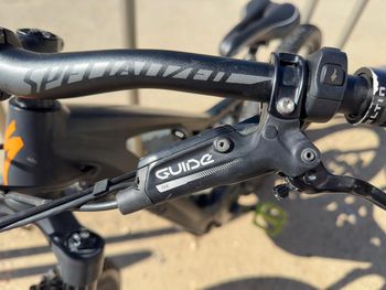 Used Specialized Turbo Levo FSR Comp 6Fattie 2017 2017 Mountainbike, Negro — image 13 of 15