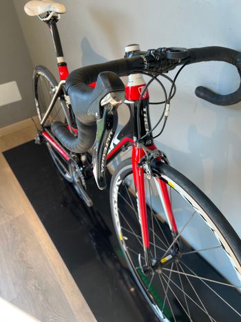 Used Trek Madone 3.5 H2 Compact 2014 2014 Road & Gravel, Red — image 8 of 17