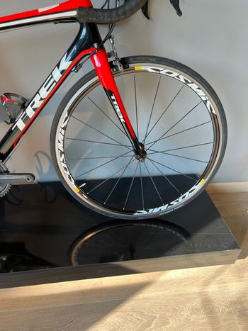 Used Trek Madone 3.5 H2 Compact 2014 2014 Road & Gravel, Red — image 7 of 17