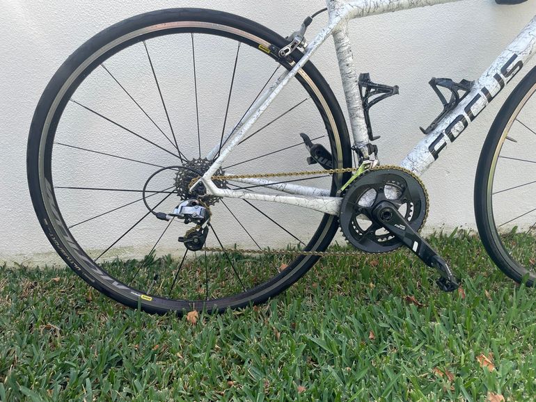 Used Focus Cayo 2016 Road & Gravel, White — image 2 of 17