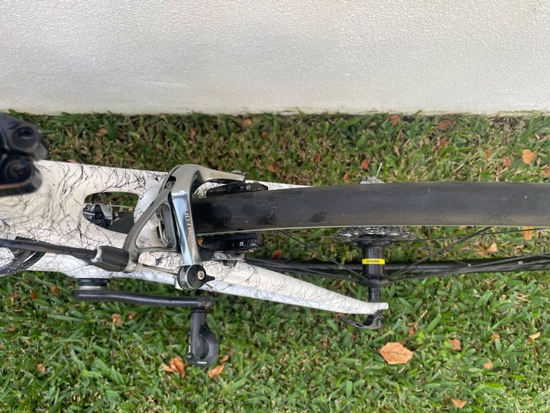 Used Focus Cayo 2016 Road & Gravel, White — image 13 of 17