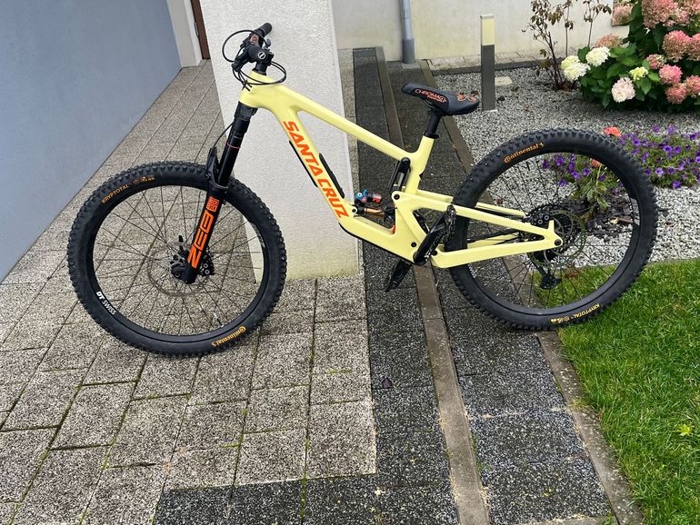 Used Santa Cruz Nomad SRAM GX Eagle 2024 Mountainbike, Orange, 27.5 (650B) — image 2 of 6