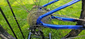 Used Giant Talon 3 2024 2024 Mountainbike, Blue, 27.5, 29 — image 2 of 14