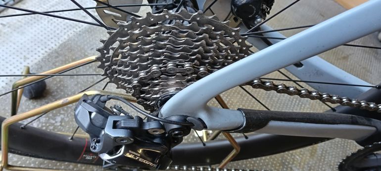Cervélo S5 Ultegra Di2 Disc 2022 2022 Road & Gravel de segunda mano, Blanco — imagen 4 de 11