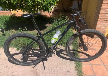 Gebrauchtes BH Ultimate R 2017 Mountainbike, Schwarz — Bild 3 von 6