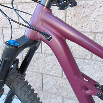 Used Specialized Status 140 2022 2022 Mountainbike, Red, 29, 27.5 — image 19 of 23