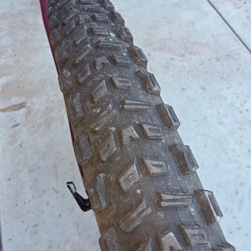 Used Specialized Status 140 2022 2022 Mountainbike, Red, 29, 27.5 — image 15 of 23