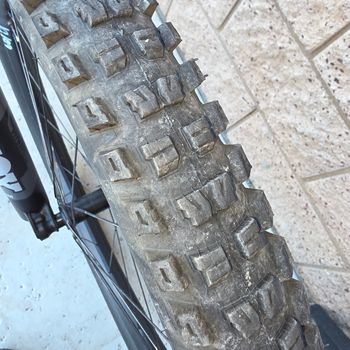 Used Specialized Status 140 2022 2022 Mountainbike, Red, 29, 27.5 — image 14 of 23