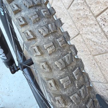 Used Specialized Status 140 2022 2022 Mountainbike, Red, 29, 27.5 — image 14 of 23